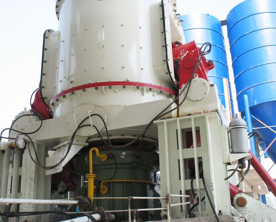 立式磨粉機(jī)，大型磨粉設(shè)備首選